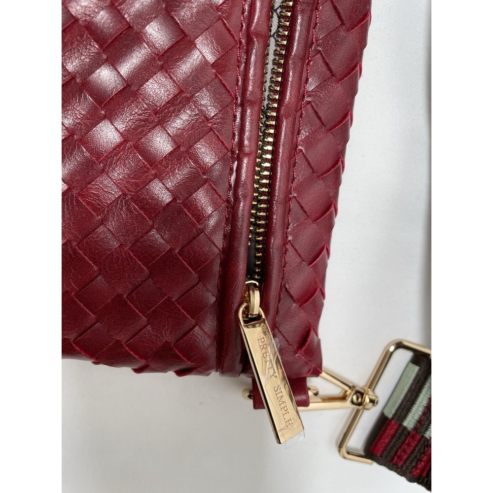 Pretty Simple Westlyn Woven Crossbody Bum Bag Purse Sangria Red NWOT - Picture 2 of 9